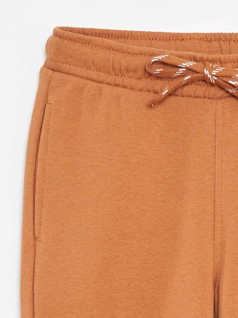 Joggers tinta unita - Taglio più aderente Marrone - Kiabi
