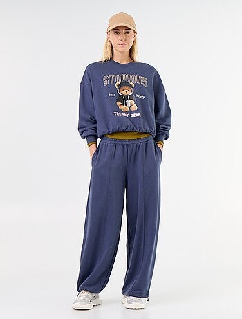 Jogging sportivo ampio
