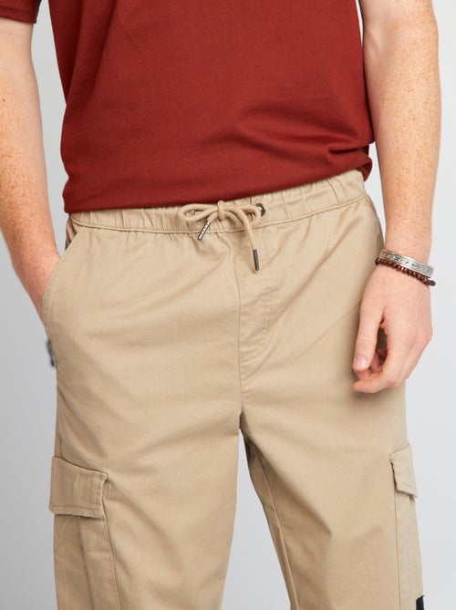 Jogpant con tasche con patta - Kiabi