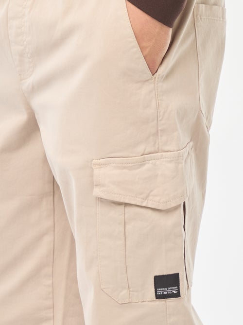 Jogpant con tasche con patta - Kiabi