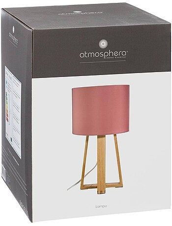 Lampada a treppiede in stile scandinavo