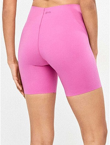 Legging biker realizzato in tessuto modellante che definisce e slancia