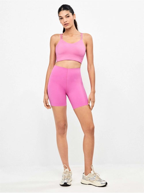 Legging biker realizzato in tessuto modellante che definisce e slancia - Kiabi Legging biker realizzato in tessuto modellante che definisce e slancia - Kiabi