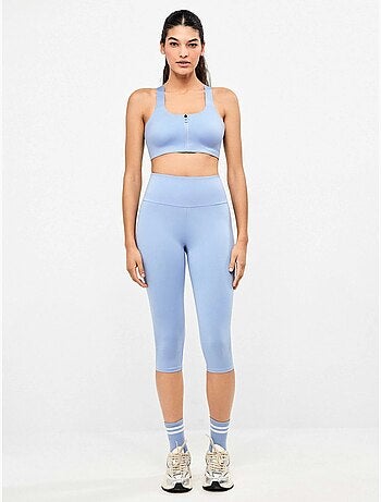 Legging 'capri' realizzato in tessuto modellante che definisce e slancia