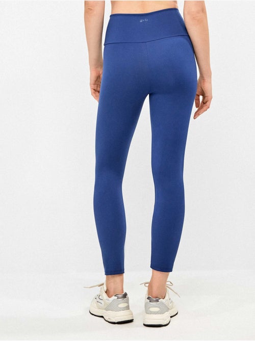 Legging lungo realizzato in tessuto modellante che definisce e slancia - Kiabi Legging lungo realizzato in tessuto modellante che definisce e slancia - Kiabi