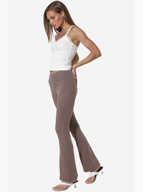Leggings a zampa a vita alta busem - Kiabi Leggings a zampa a vita alta busem - Kiabi