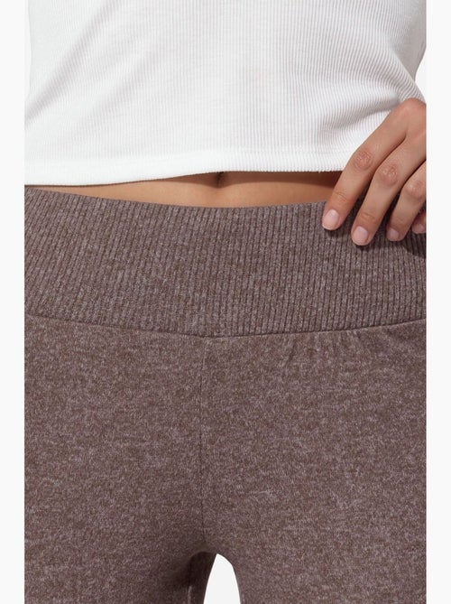 Leggings a zampa a vita alta busem - Kiabi Leggings a zampa a vita alta busem - Kiabi