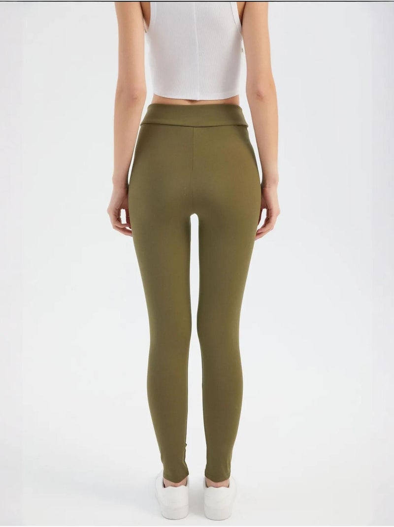Leggings con dettaglio tasca hiccup Verde - Kiabi