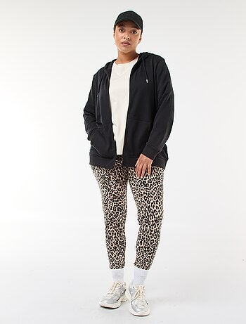 Leggings lunghi con stampa leopardata