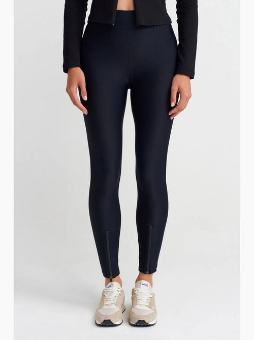 Leggings skinny a vita alta con dettaglio zip dilvin - Kiabi Leggings skinny a vita alta con dettaglio zip dilvin - Kiabi