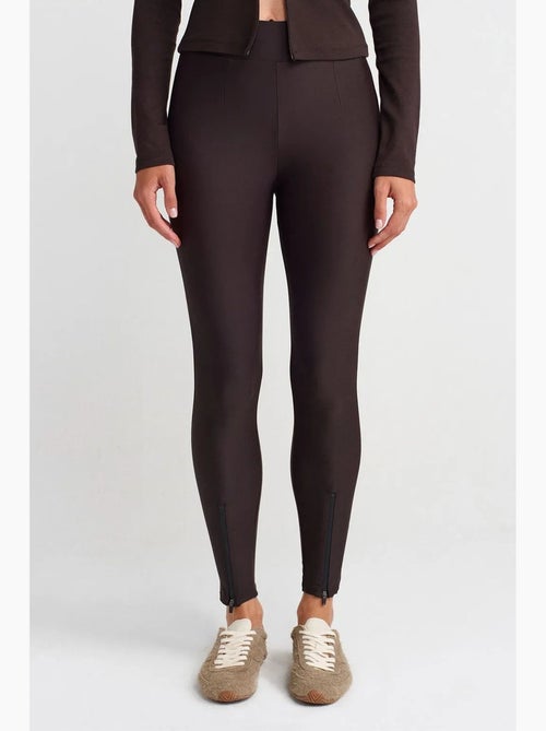 Leggings skinny a vita alta con dettaglio zip dilvin - Kiabi Leggings skinny a vita alta con dettaglio zip dilvin - Kiabi