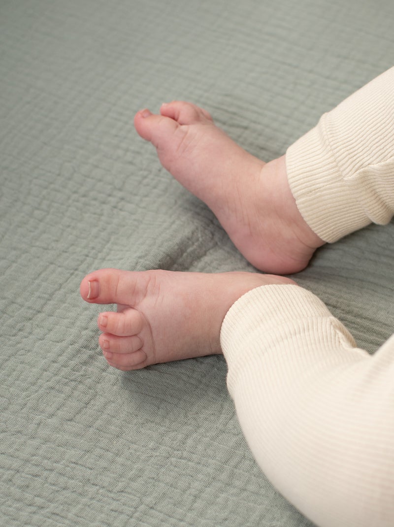 Lenzuolo con angoli per culla in garza di cotone | sevira kids | sevira kids Verde acqua - Kiabi