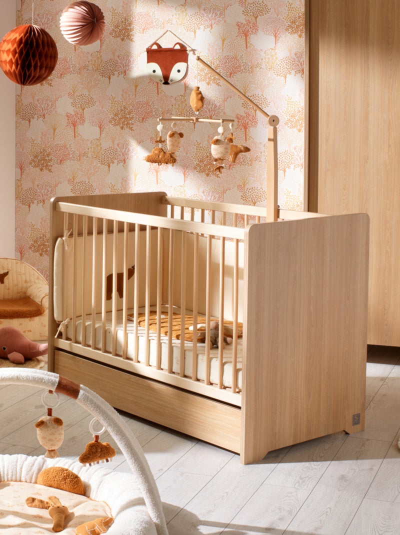 Lettino 120 x 60 con testiere arrotondate in legno con decoro in rovere - SAUTHON Marrone - Kiabi