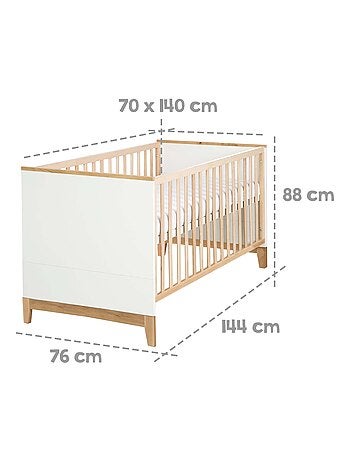 Lettino bebè evolutivo – design scandinavo – altezza regolabile 0–7 anni – "Roba Finn