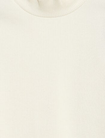 Maglia a collo alto a coste