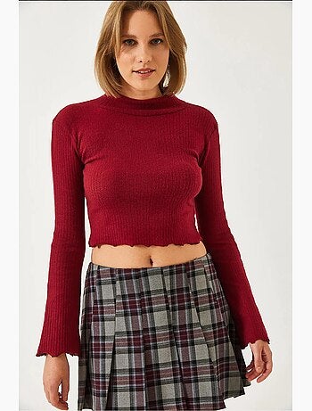 Maglia a costine collo alto corta maniche lunghe lucci