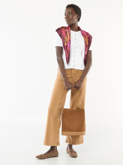 Maglia a maniche corte con bottoni decorativi - Kiabi