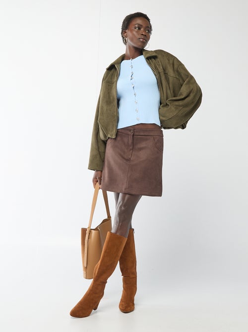 Maglia a maniche corte con bottoni decorativi - Kiabi