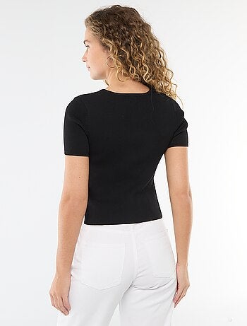 Maglia a maniche corte con bottoni decorativi