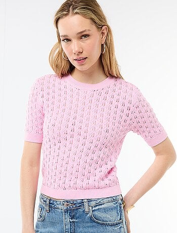 Maglia a maniche corte in crochet traforato