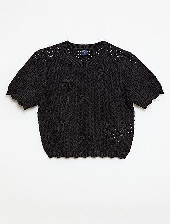 Maglia all'uncinetto a maniche corte