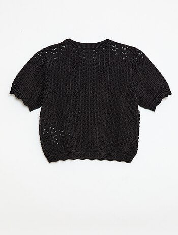 Maglia all'uncinetto a maniche corte