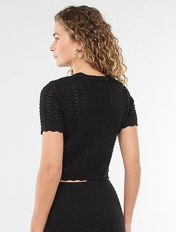 Maglia all'uncinetto a maniche corte