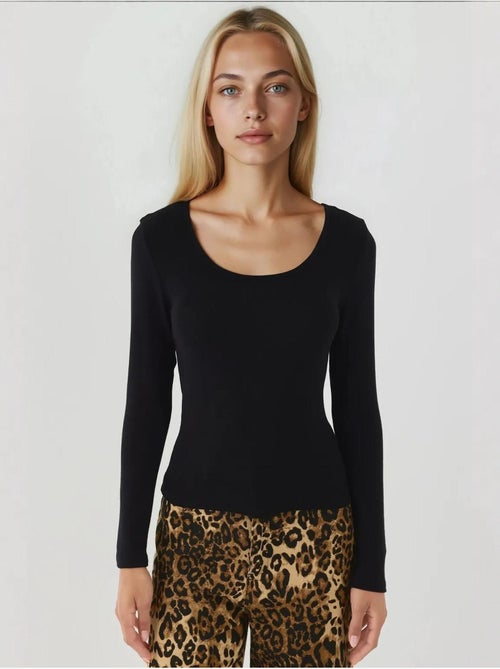 Maglia basica a maniche lunghe con scollo a u hiccup - Kiabi Maglia basica a maniche lunghe con scollo a u hiccup - Kiabi