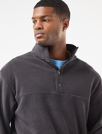 Maglione in pile con collo a camionista con bottoni a pressione