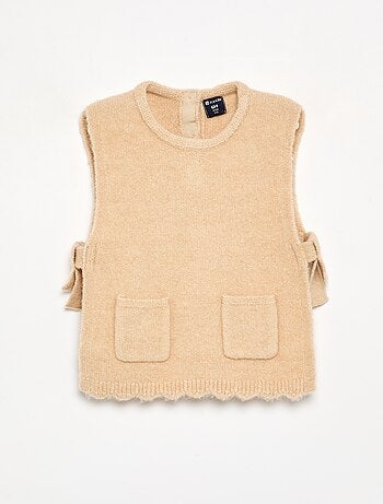 Maglia senza maniche con sciarpa rimovibile