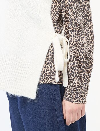 Maglia smanicata da annodare sui lati