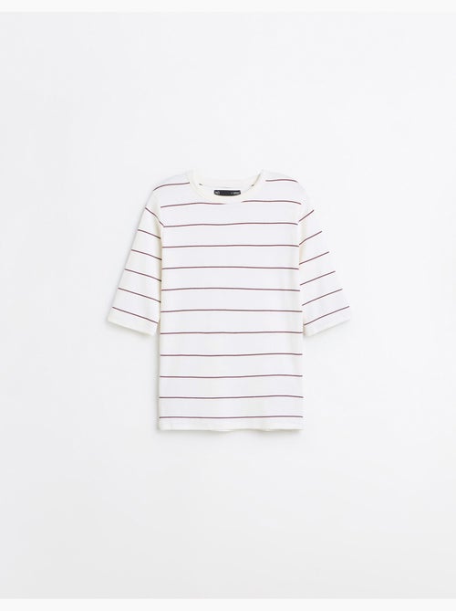 Maglietta a righe, mo fashion - Kiabi Maglietta a righe, mo fashion - Kiabi