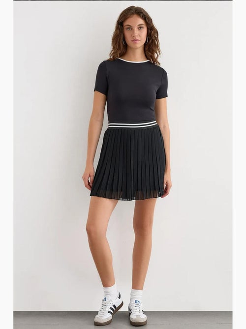 Maglietta basic in jersey con schiena scoperta hiccup - Kiabi Maglietta basic in jersey con schiena scoperta hiccup - Kiabi