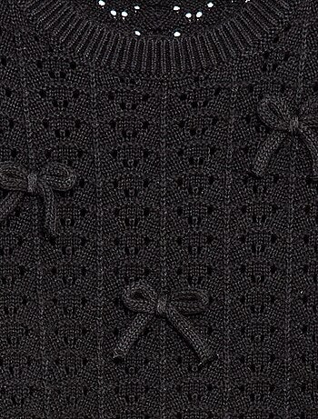 Maglioncino all'uncinetto a maniche corte