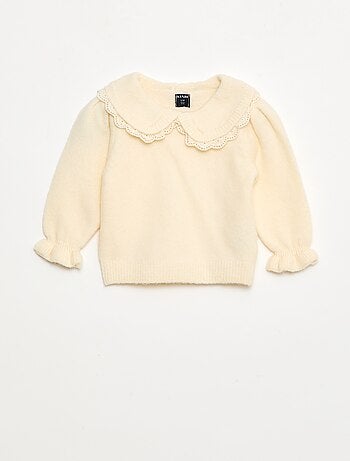 Maglione in maglia soffice con colletto ricamato