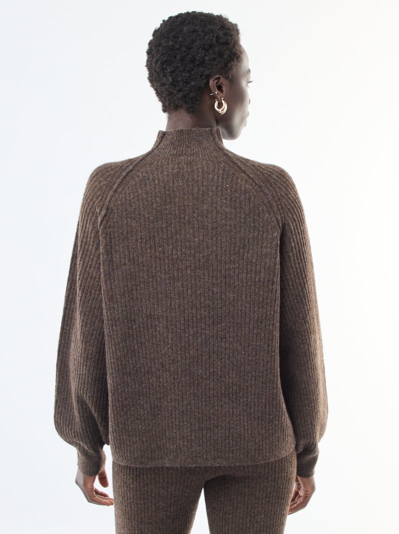 Maglione a coste a maniche lunghe e collo alto Marrone - Kiabi