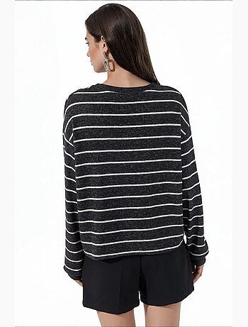 Maglione a coste a righe con girocollo busem