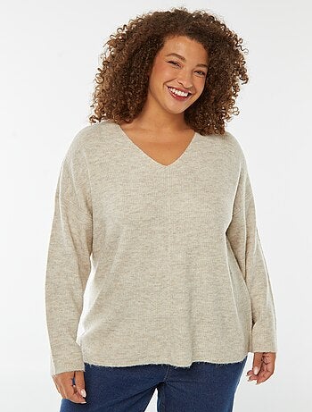 Maglione a coste maniche lunghe e scollo a V