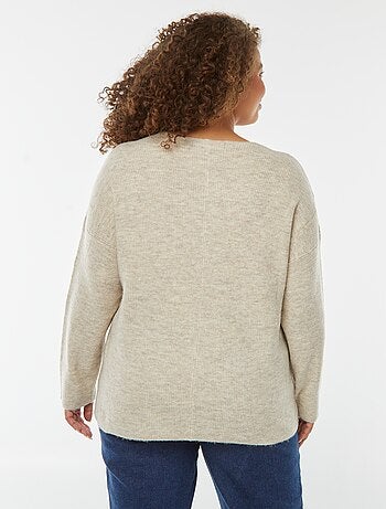 Maglione a coste maniche lunghe e scollo a V