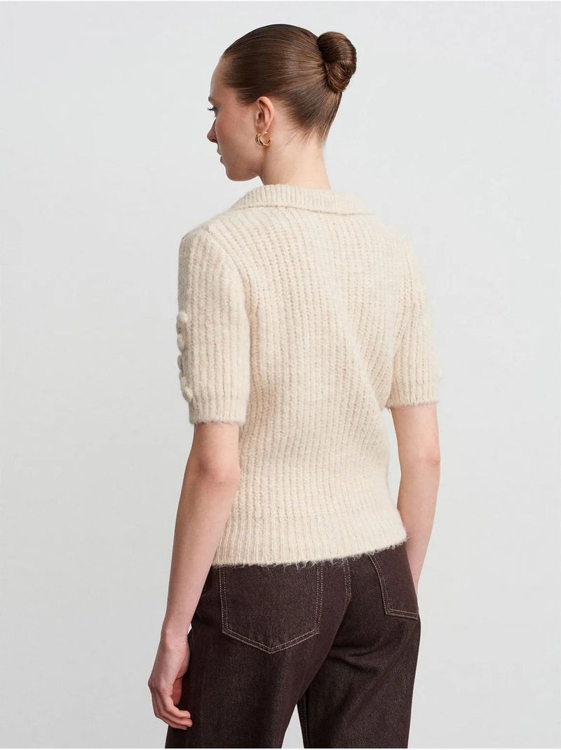Maglione a coste testurizzato con colletto polo Crema - Kiabi