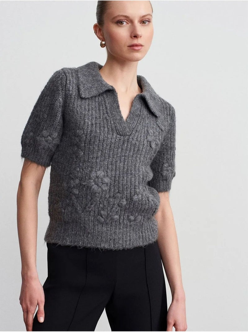 Maglione a coste testurizzato con colletto polo Grigio antracite - Kiabi