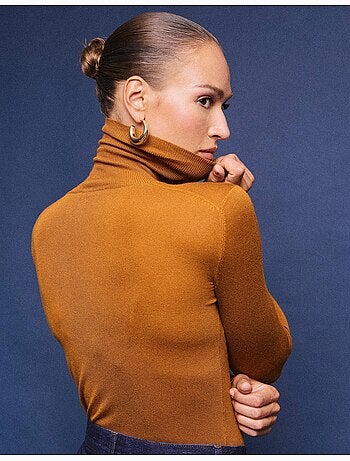 Maglione a maglia con collo alto, mo fashion