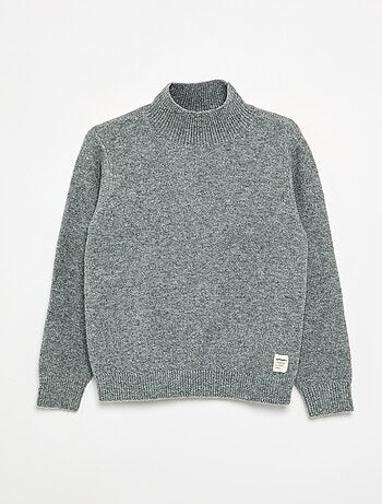Maglione a maniche lunghe e collo alto