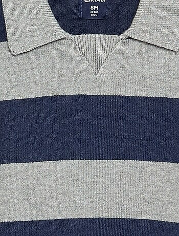 Maglione a righe a maniche lunghe e collo polo