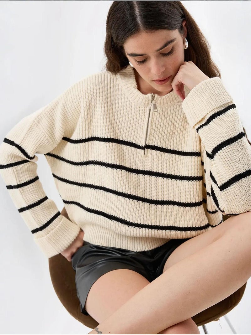 Maglione a righe con cerniera Bianco - Kiabi