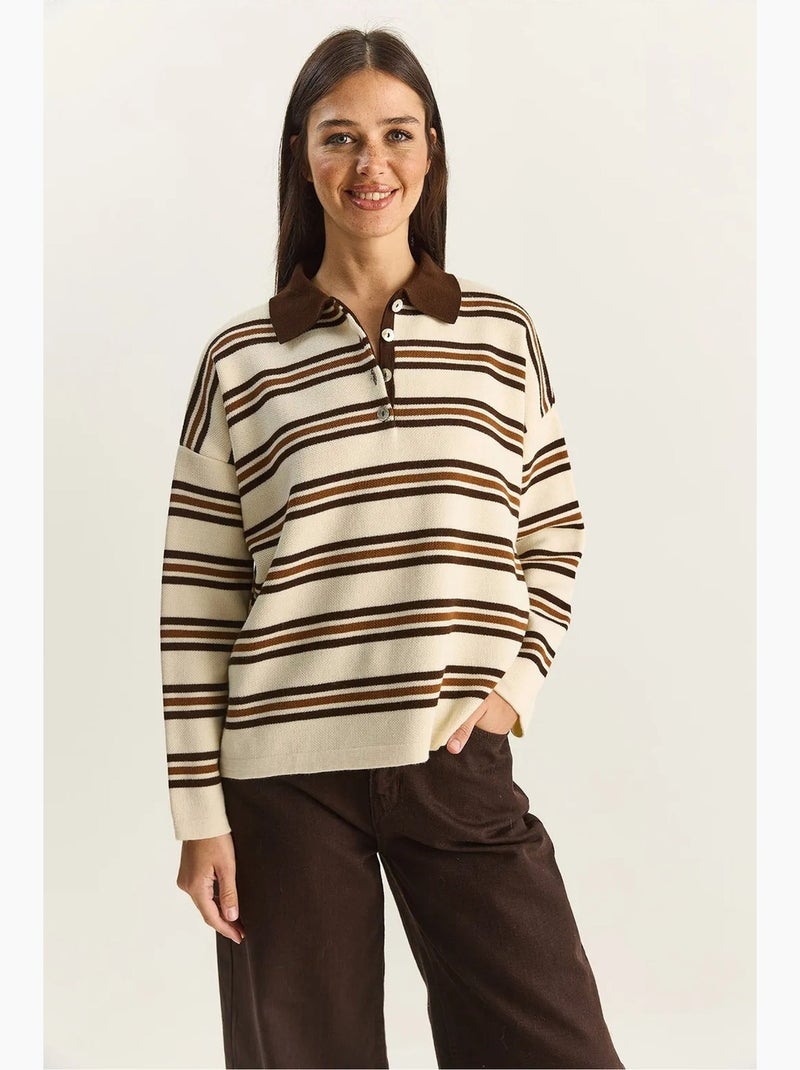 Maglione a righe con colletto polo e bottoni lucci Crema - Kiabi