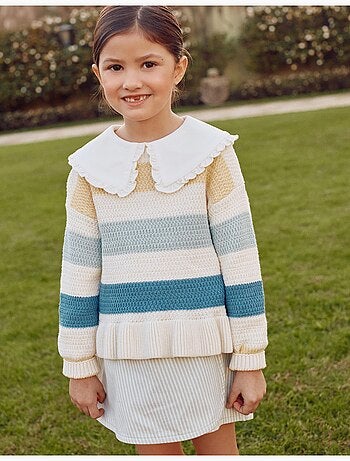 Maglione a righe lavorato a maglia con orlo arricciato
