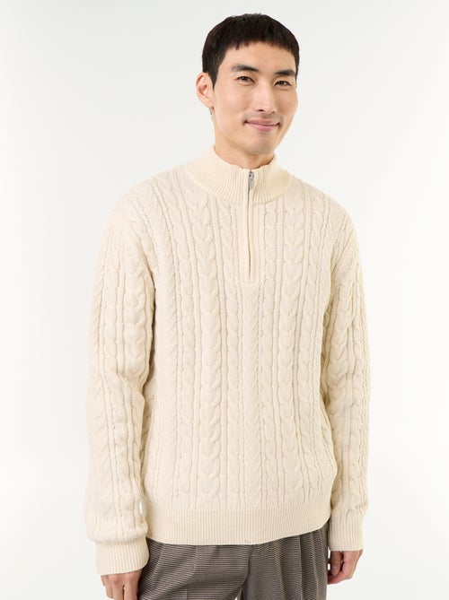 Maglione a trecce con collo alto e zip - Kiabi Maglione a trecce con collo alto e zip - Kiabi