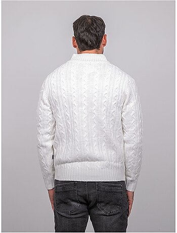 Maglione a trecce con collo alto lagow