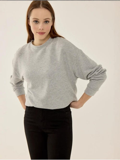 Maglione basic dalla vestibilità rilassata hiccup - Kiabi Maglione basic dalla vestibilità rilassata hiccup - Kiabi